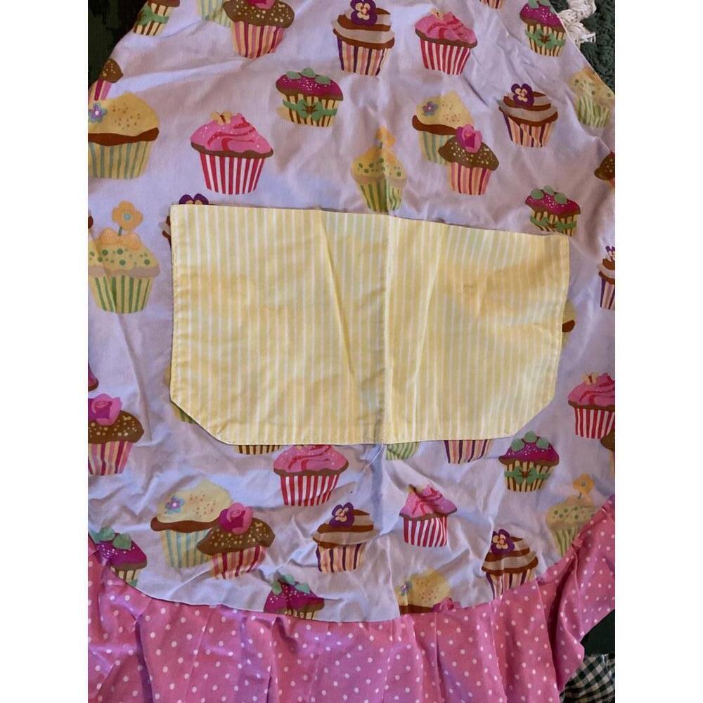 Flirty Aprons Cupcake Apron with Ruffle Trim One Size - Picture 3 of 9